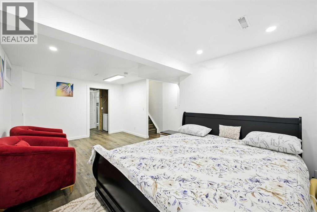 Single Family House for Sale in  Erin Road  SE Erin Woods Calgary 