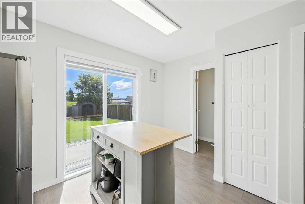 Single Family House for Sale in  Erin Road  SE Erin Woods Calgary 