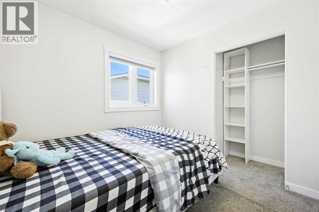 Single Family House for Sale in  Erin Road  SE Erin Woods Calgary 