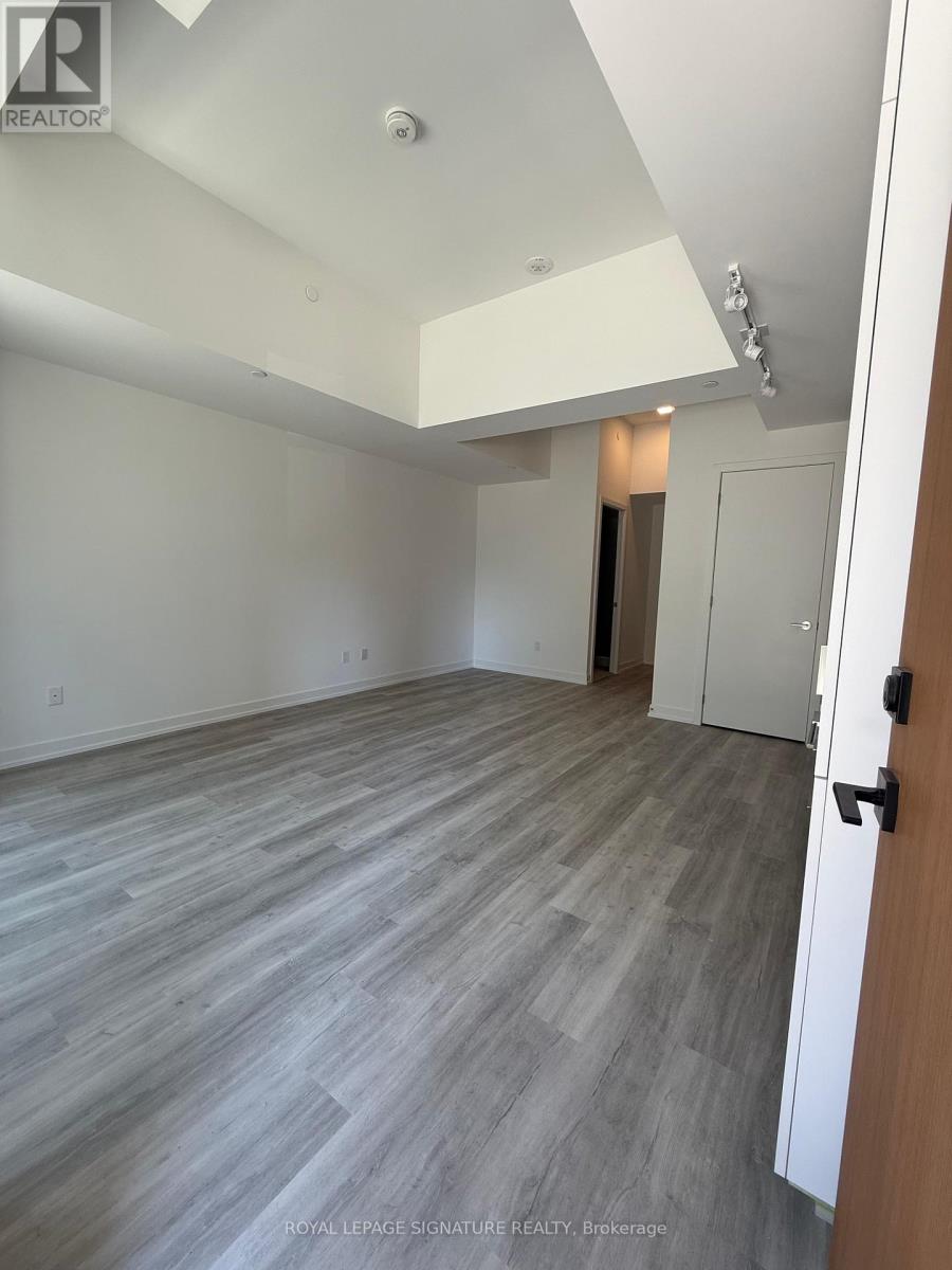Photo 10 of 106 28 Eastern Avenue, Toronto ON