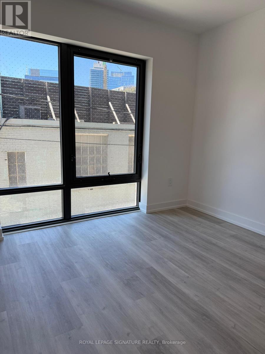 Photo 28 of 106 28 Eastern Avenue, Toronto ON