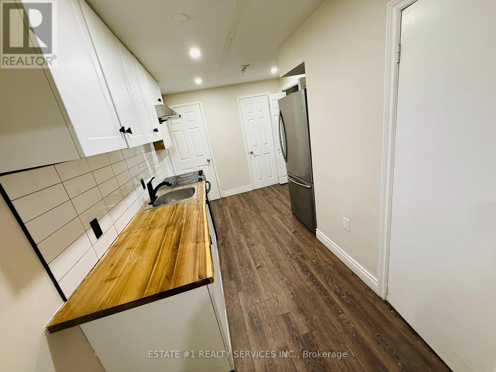 Photo 1 of 84 Simmons Boulevard, Brampton ON