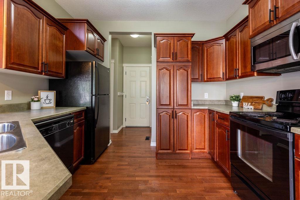Photo 16 of 11546 11 Av Sw, Edmonton AB