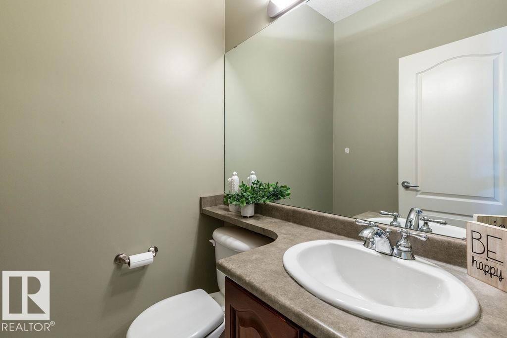 Photo 3 of 11546 11 Av Sw, Edmonton AB