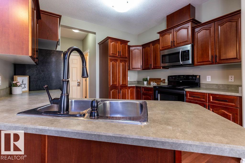 Photo 18 of 11546 11 Av Sw, Edmonton AB