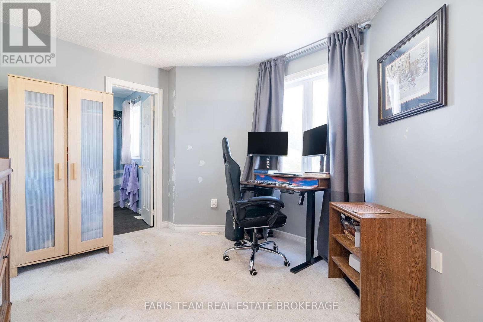 Photo 24 of 113 Ruffet Drive, Barrie ON