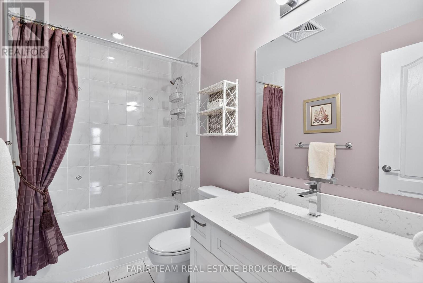 Photo 4 of 211 100 Dean Avenue, Barrie ON