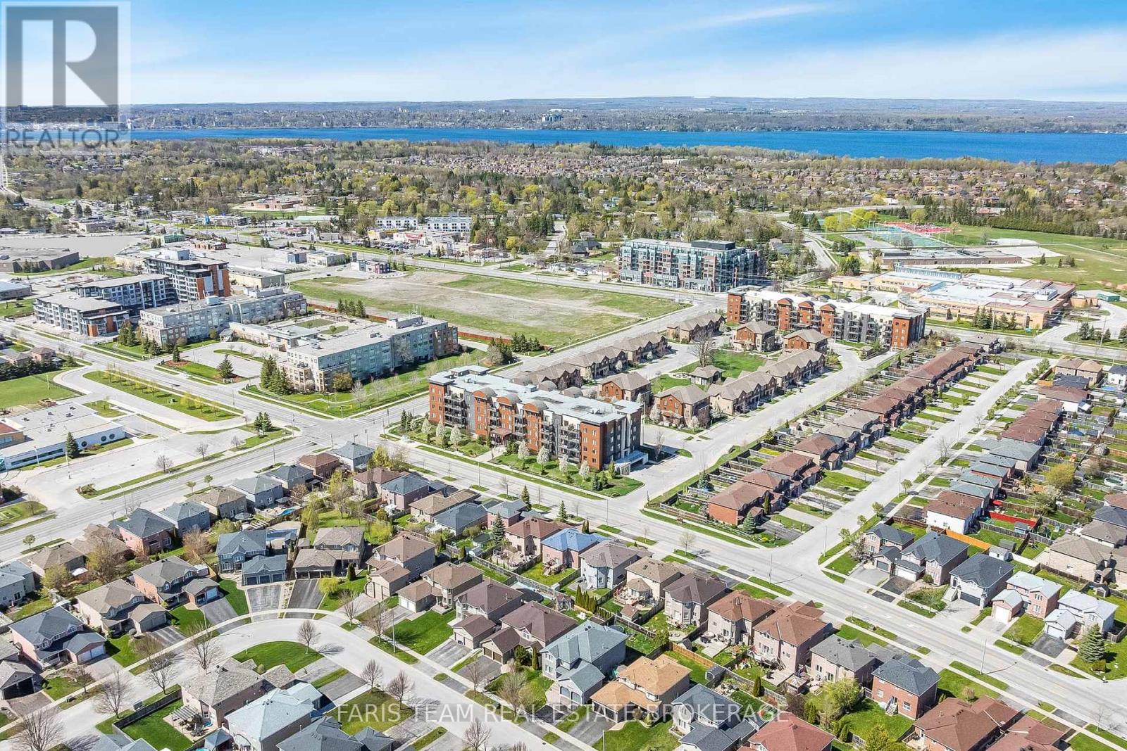 Photo 21 of 211 100 Dean Avenue, Barrie ON