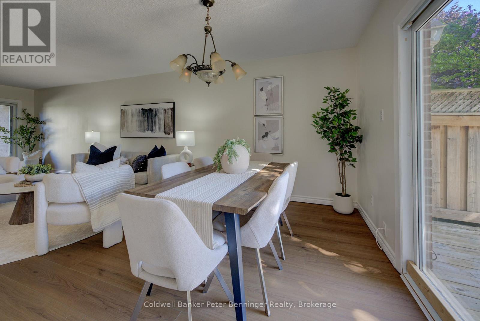 Photo 14 of 161 Satok Crescent, Milton ON