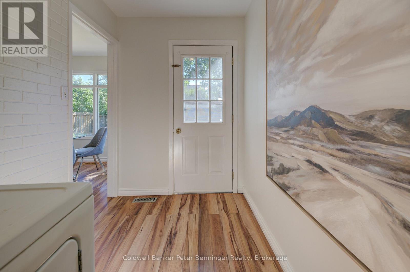 Photo 22 of 161 Satok Crescent, Milton ON
