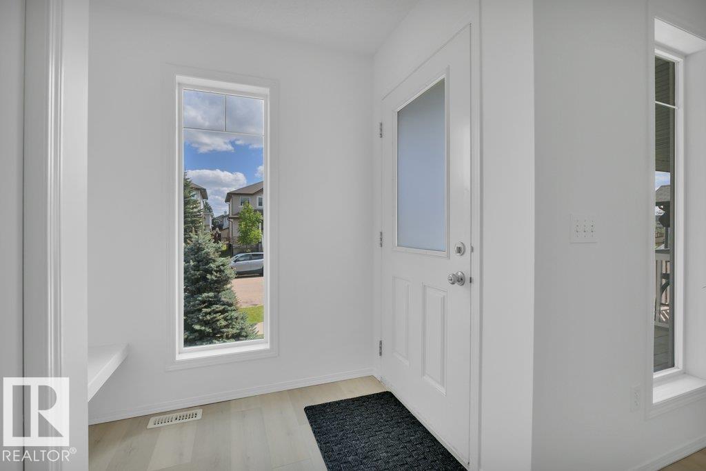 Photo 5 of 534 Songhurst Wy, Leduc AB