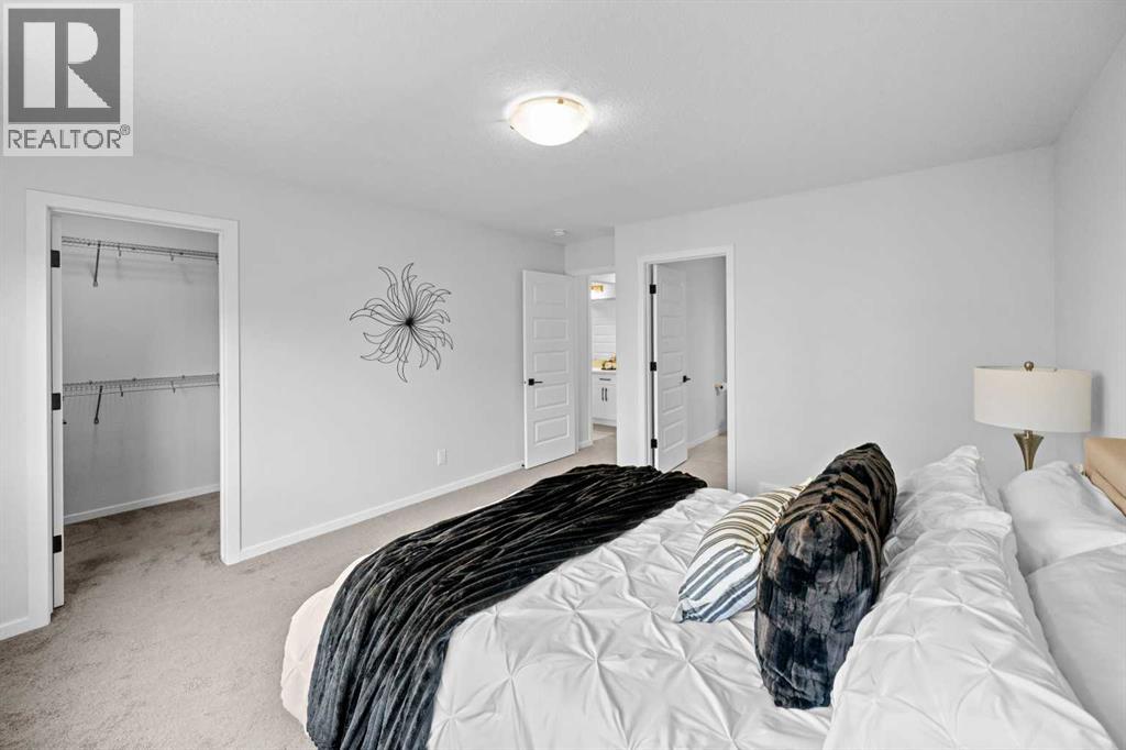 Photo 5 of 299 Yorkville Road Sw, Calgary AB
