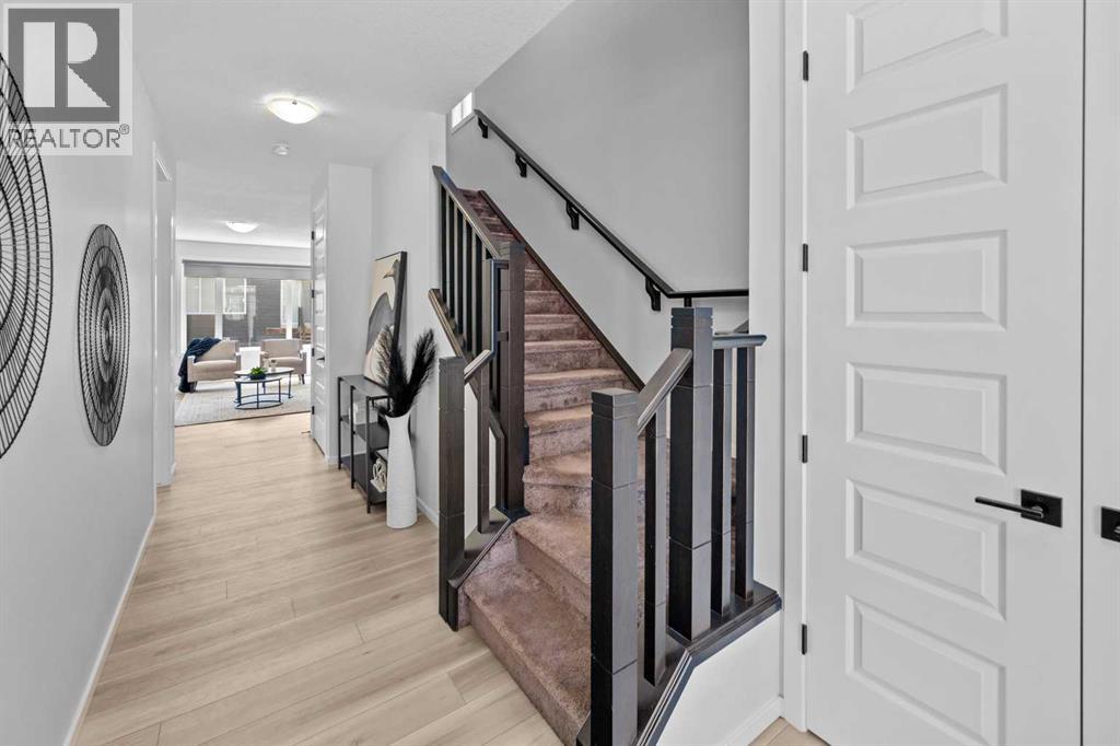 Photo 11 of 299 Yorkville Road Sw, Calgary AB