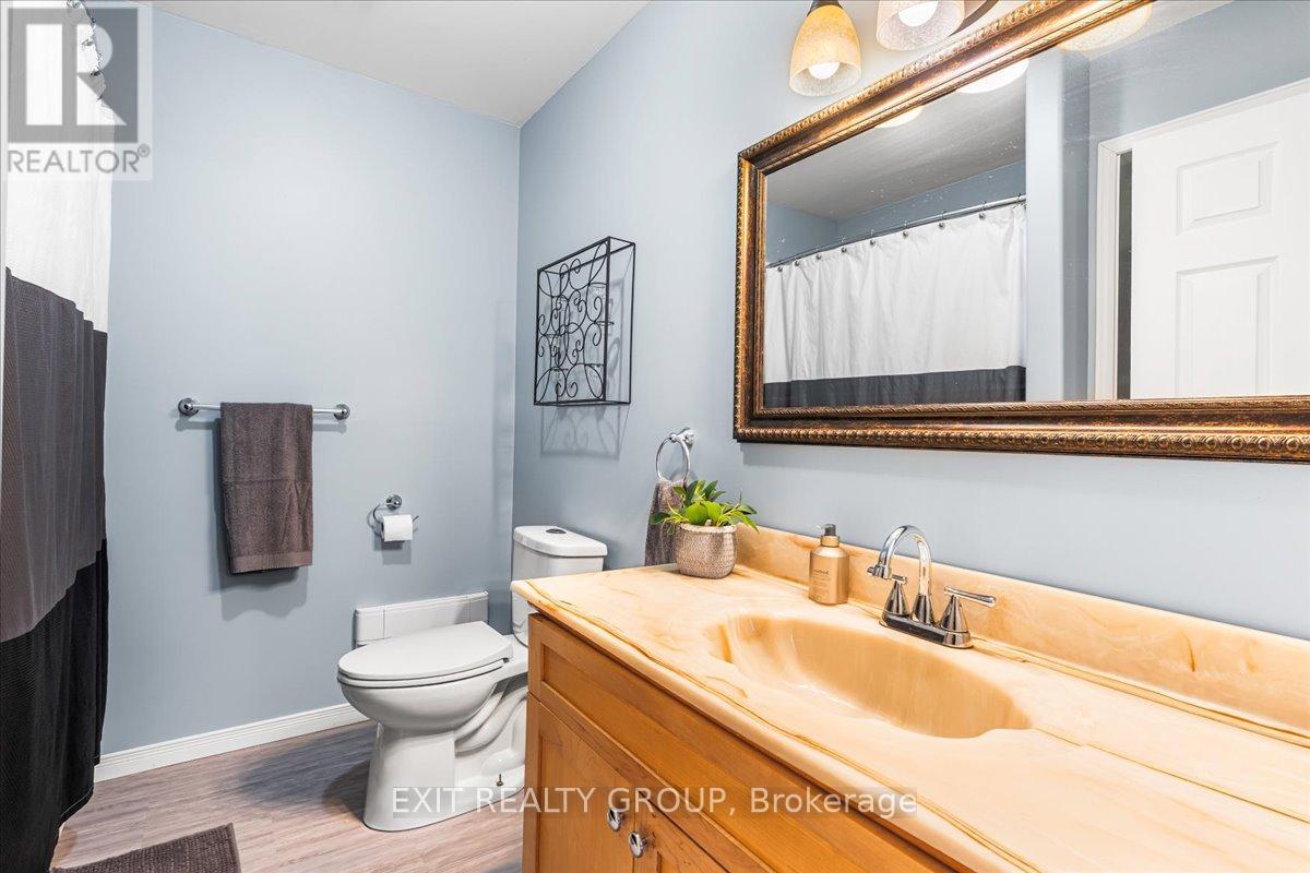 Photo 16 of 1262 Quin Mo Lac Road, Tweed ON