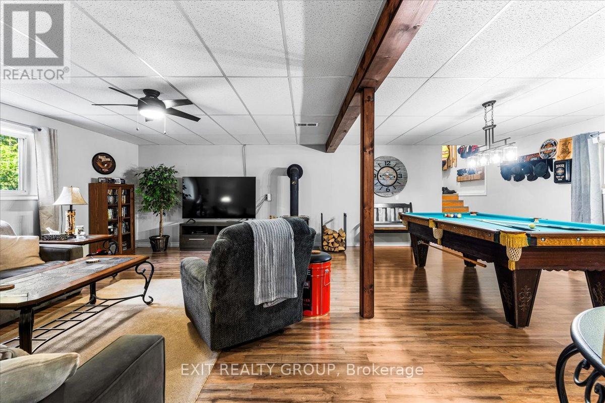 Photo 9 of 1262 Quin Mo Lac Road, Tweed ON
