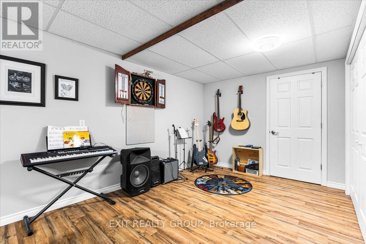Photo 3 of 1262 Quin Mo Lac Road, Tweed ON