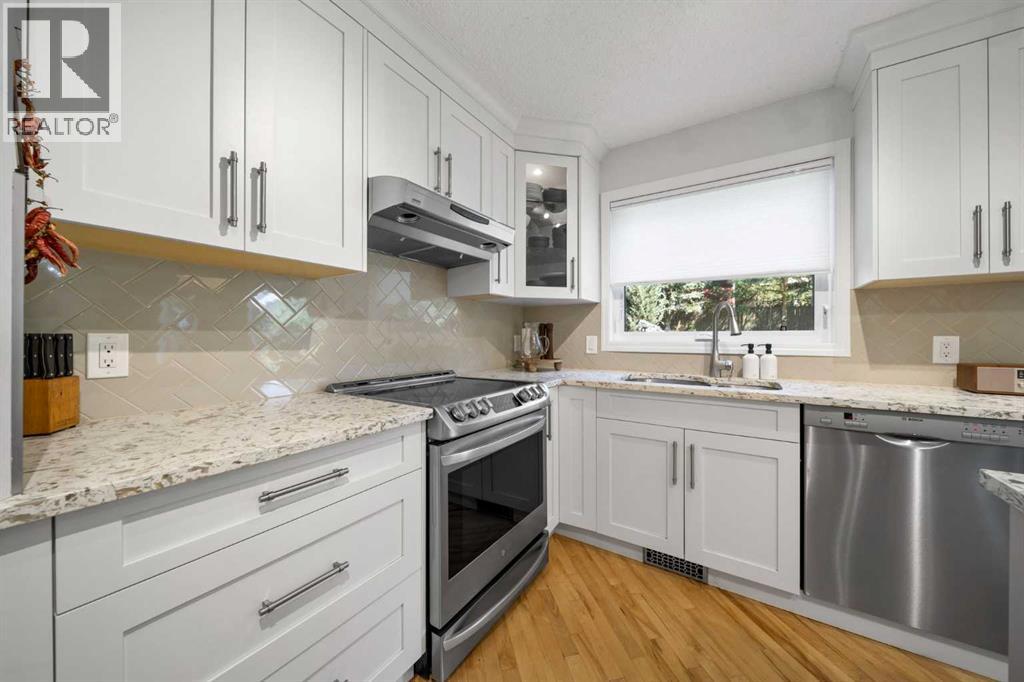 Single Family House for Sale in  Mountain Park Drive SE McKenzie Lake Calgary 