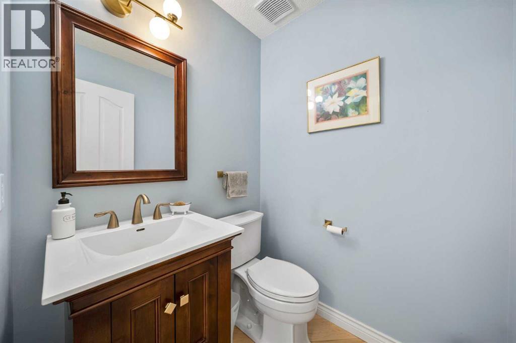 Single Family House for Sale in  Mountain Park Drive SE McKenzie Lake Calgary 