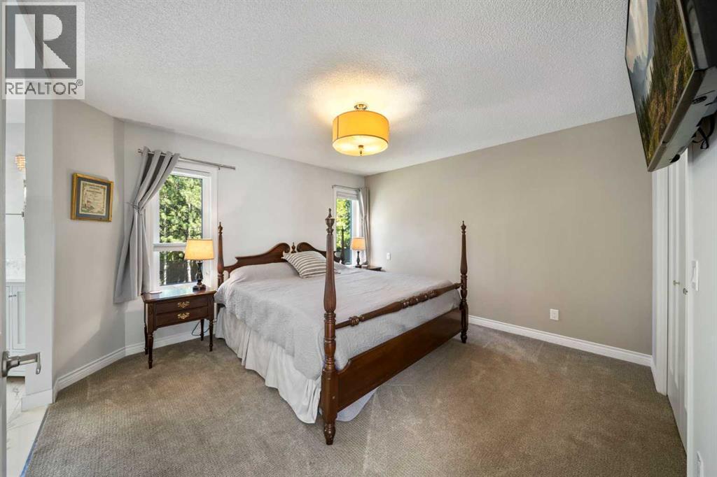 Single Family House for Sale in  Mountain Park Drive SE McKenzie Lake Calgary 