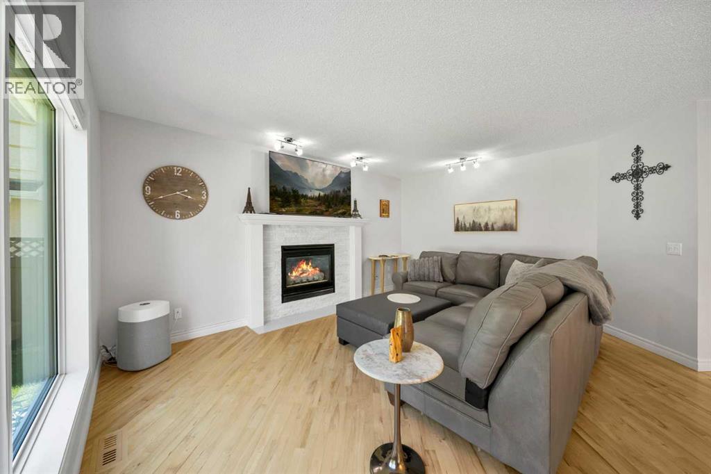 Single Family House for Sale in  Mountain Park Drive SE McKenzie Lake Calgary 