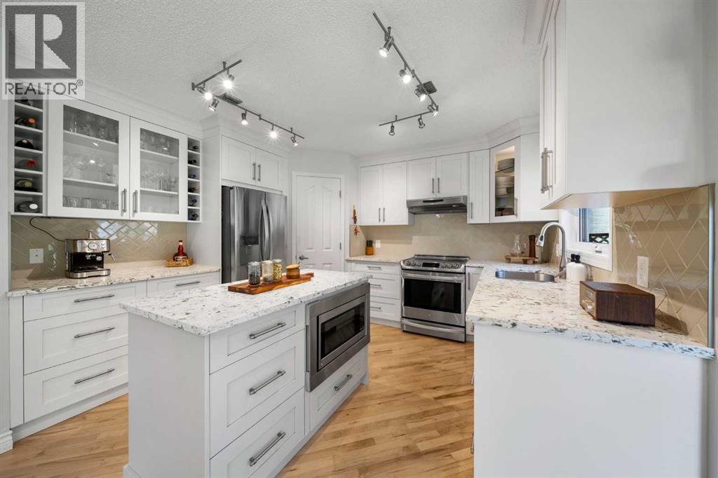 Single Family House for Sale in  Mountain Park Drive SE McKenzie Lake Calgary 