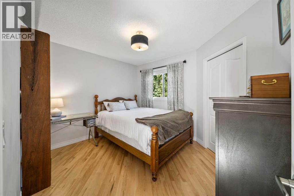 Single Family House for Sale in  Mountain Park Drive SE McKenzie Lake Calgary 