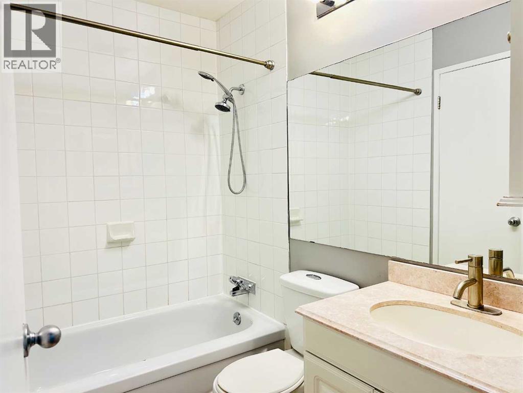 Single Family House Bungalow for Sale in  Berwick Rise NW Beddington Heights Calgary 