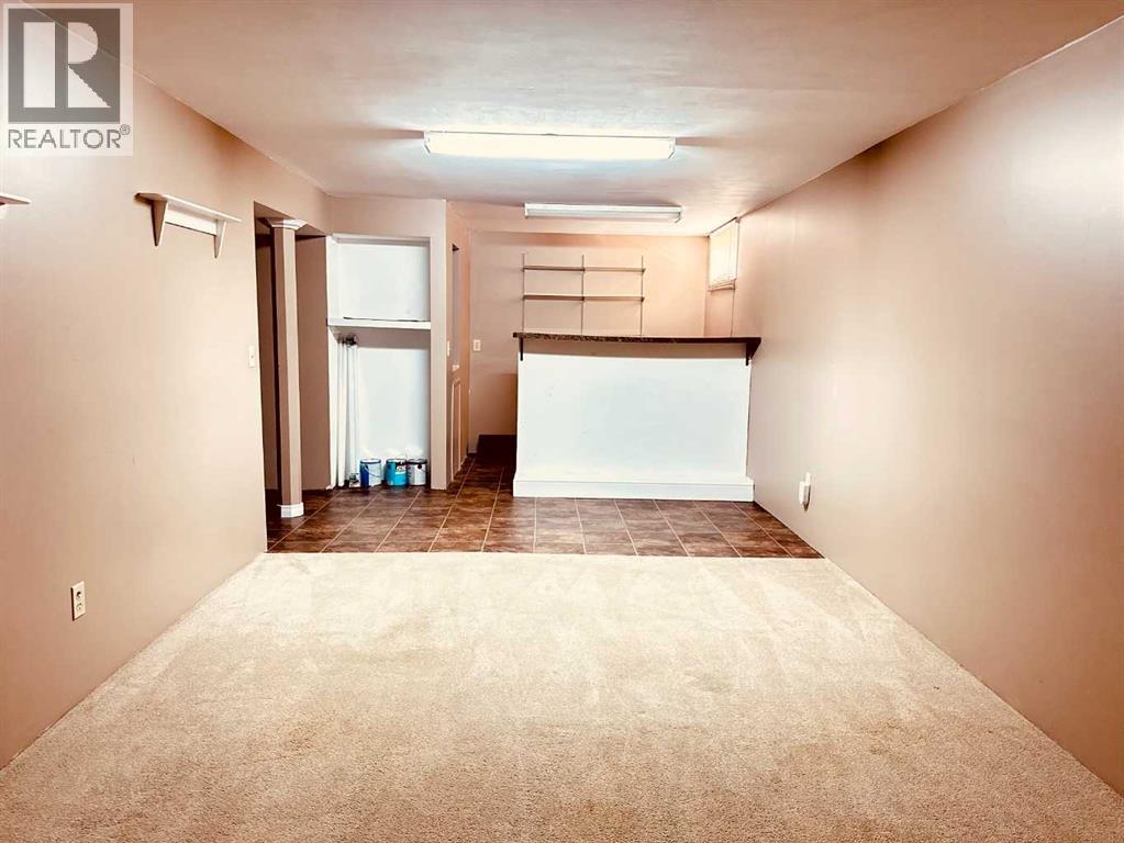 Single Family House Bungalow for Sale in  Berwick Rise NW Beddington Heights Calgary 