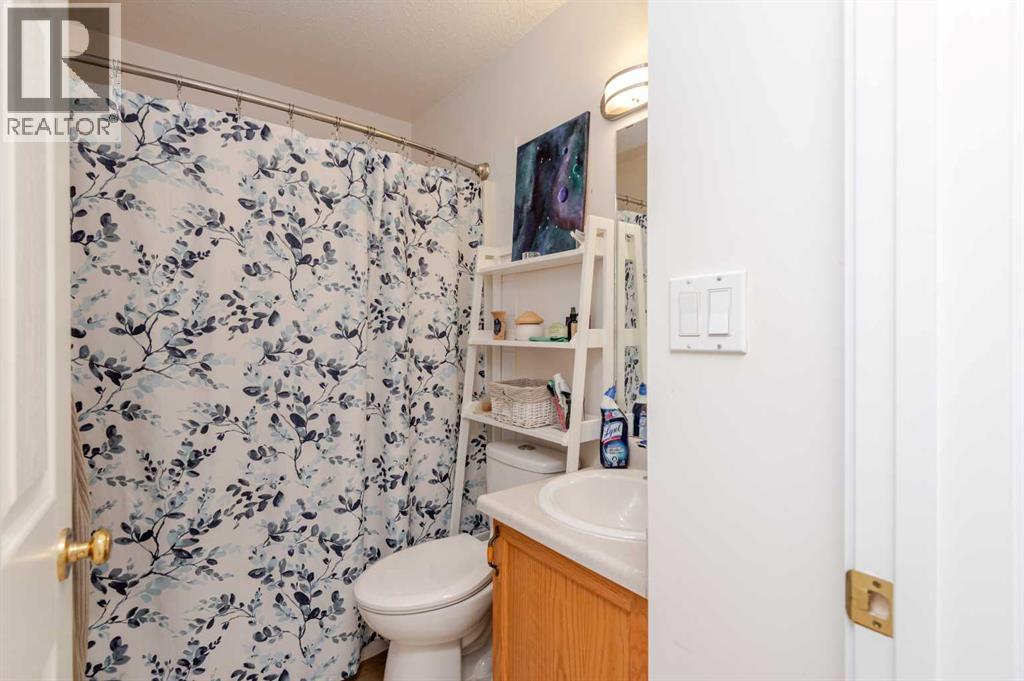 Photo 13 of 106 9140 101 Avenue, Grande Prairie AB