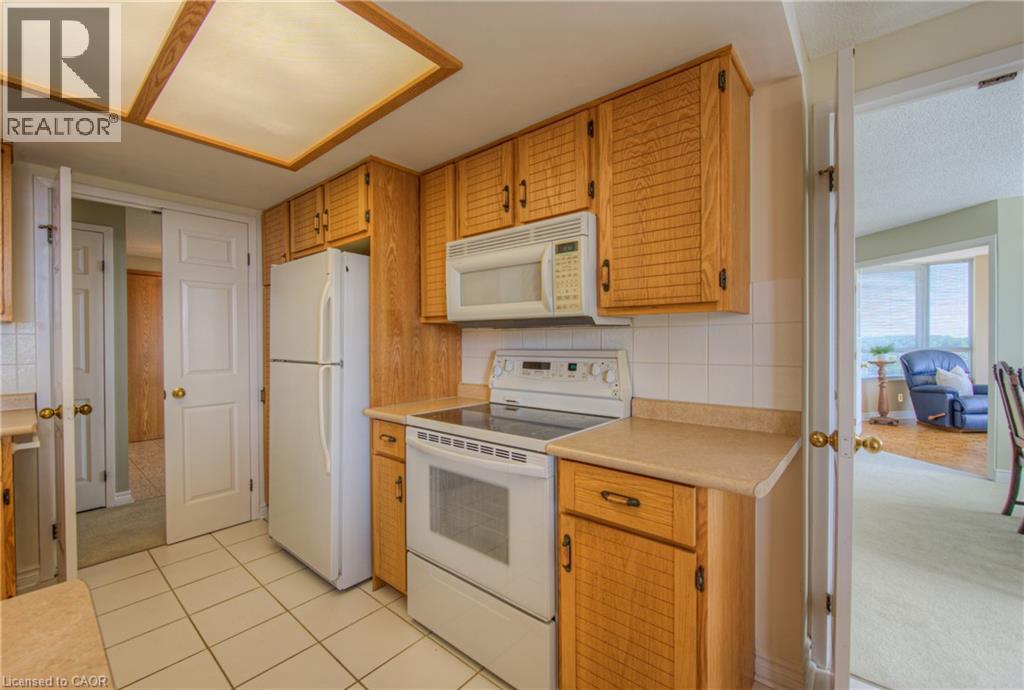 Photo 14 of 4 Willow Street Unit 1502, Waterloo ON