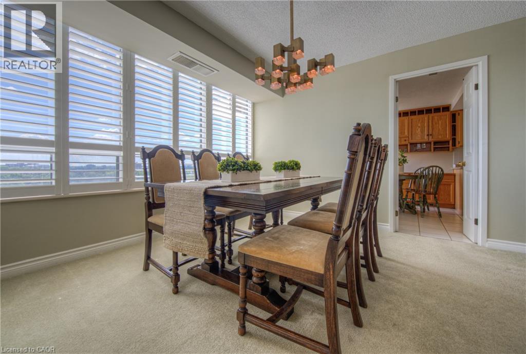 Photo 9 of 4 Willow Street Unit 1502, Waterloo ON
