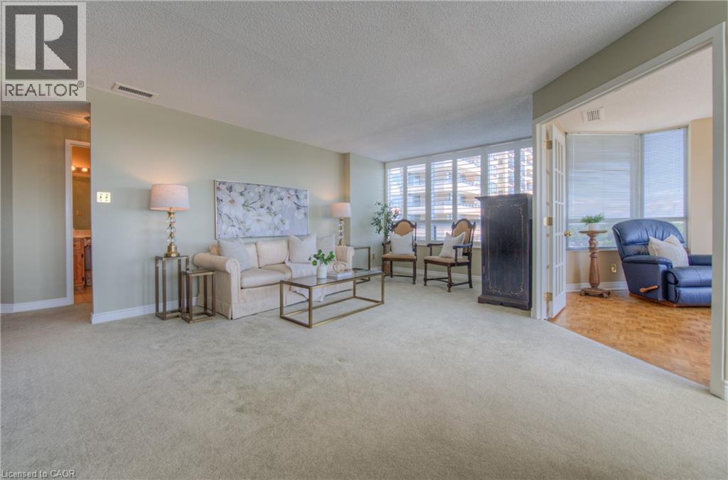Photo 10 of 4 Willow Street Unit 1502, Waterloo ON