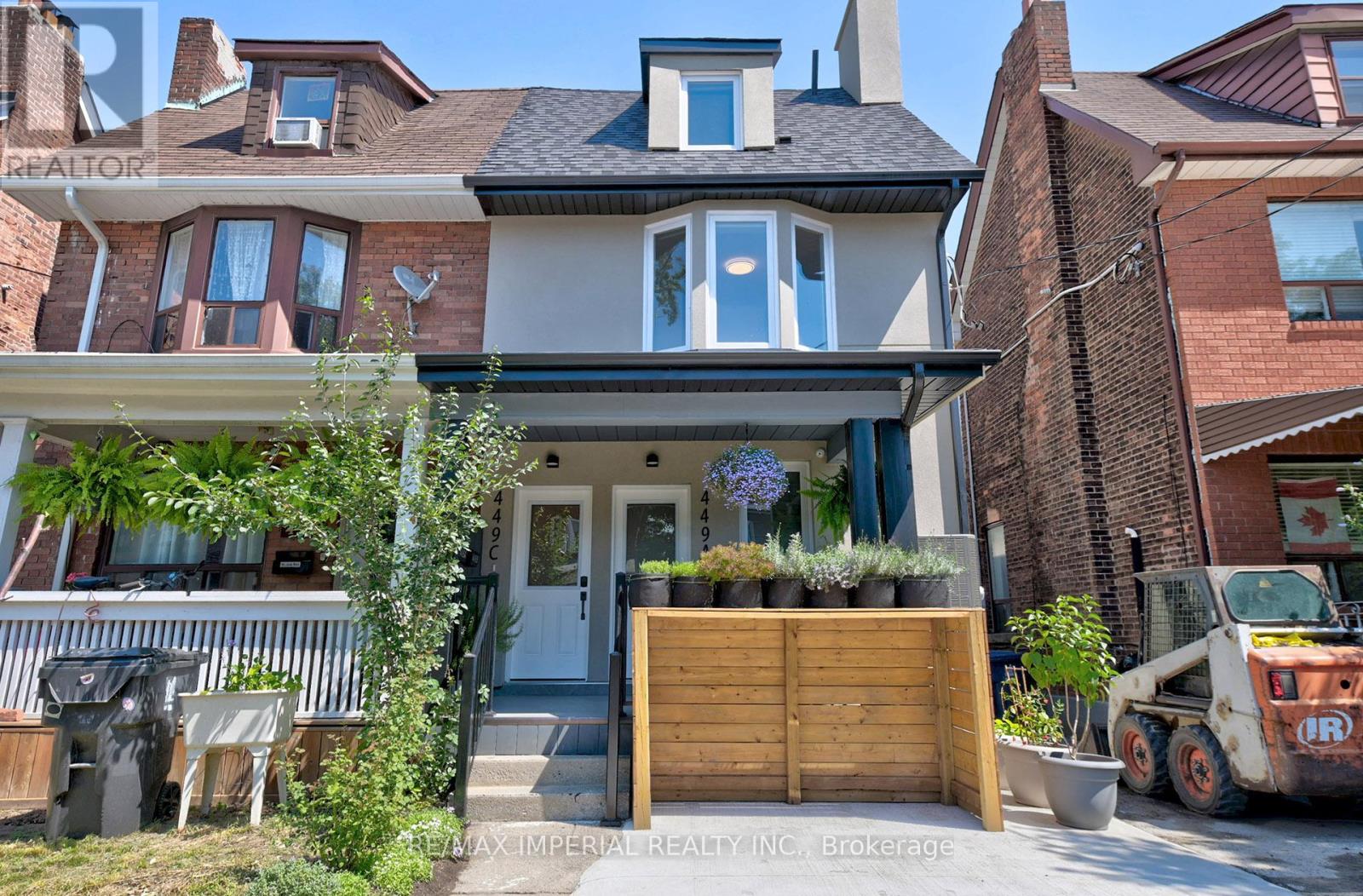 Photo 12 of Upper 449 Margueretta Street, Toronto ON