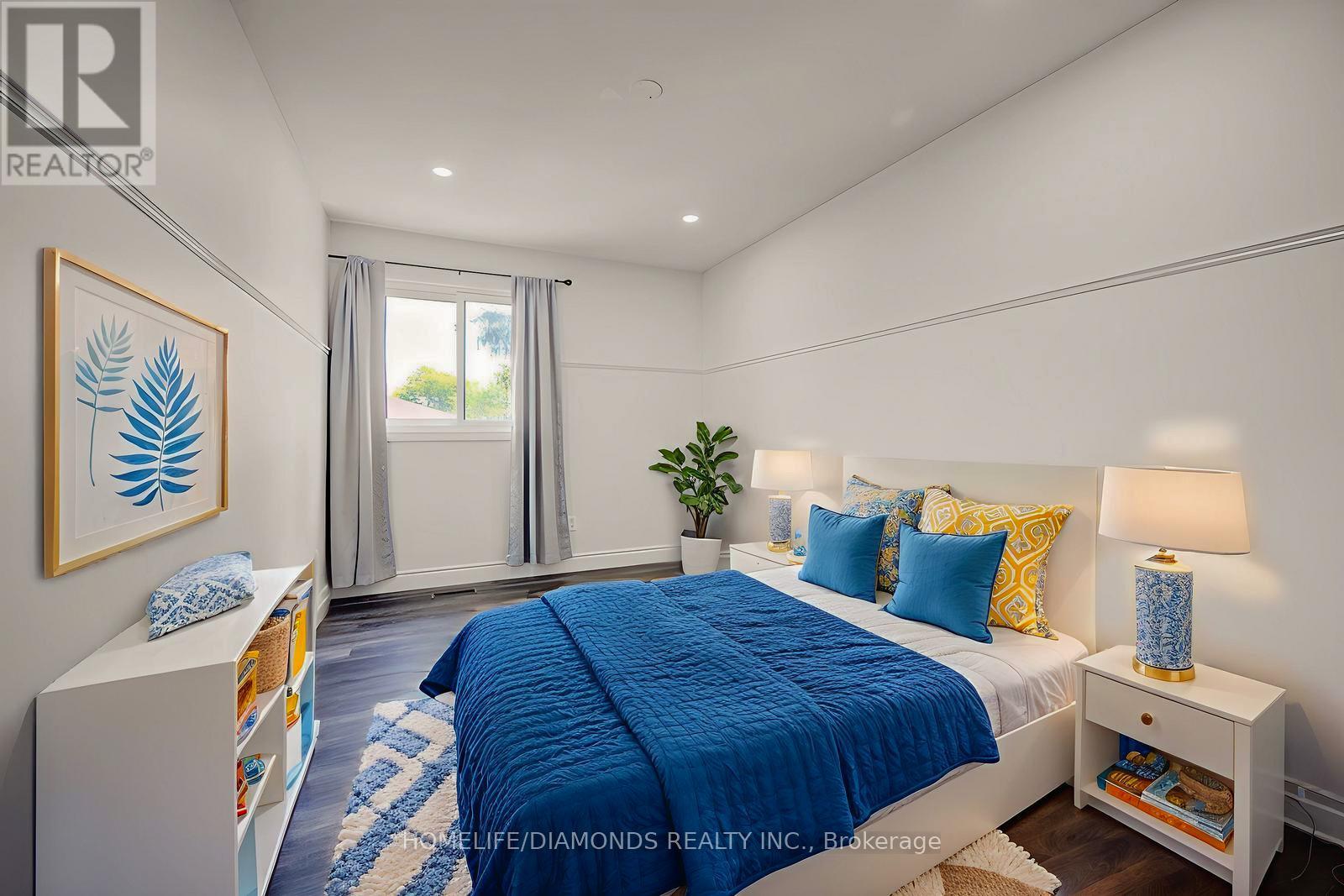 Photo 15 of 370 Hansen Road N, Brampton ON