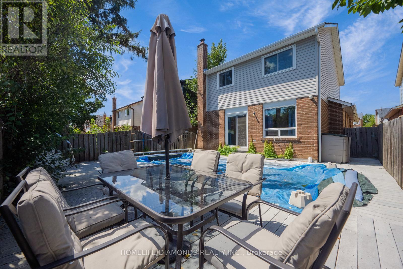 Photo 30 of 370 Hansen Road N, Brampton ON
