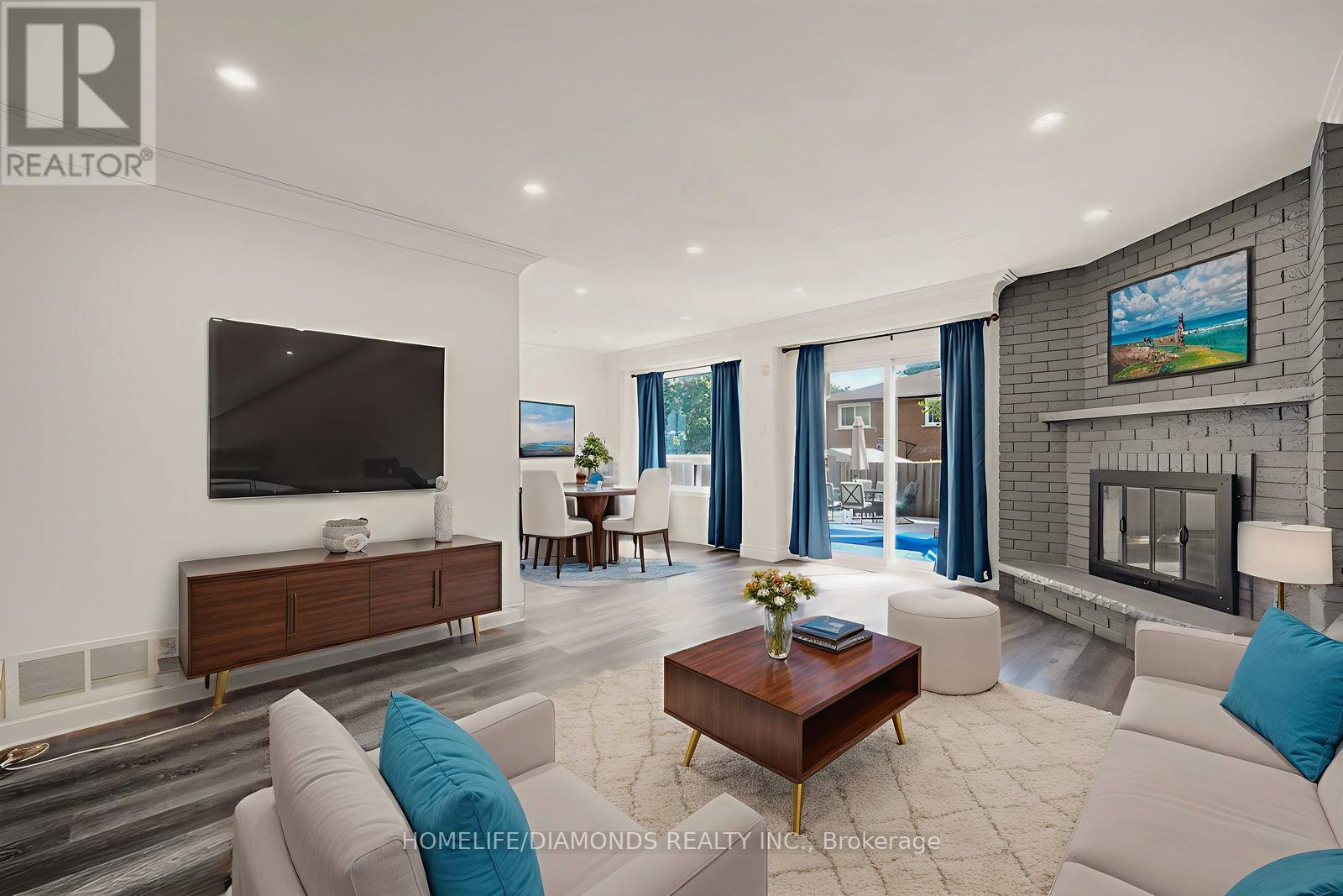 Photo 14 of 370 Hansen Road N, Brampton ON