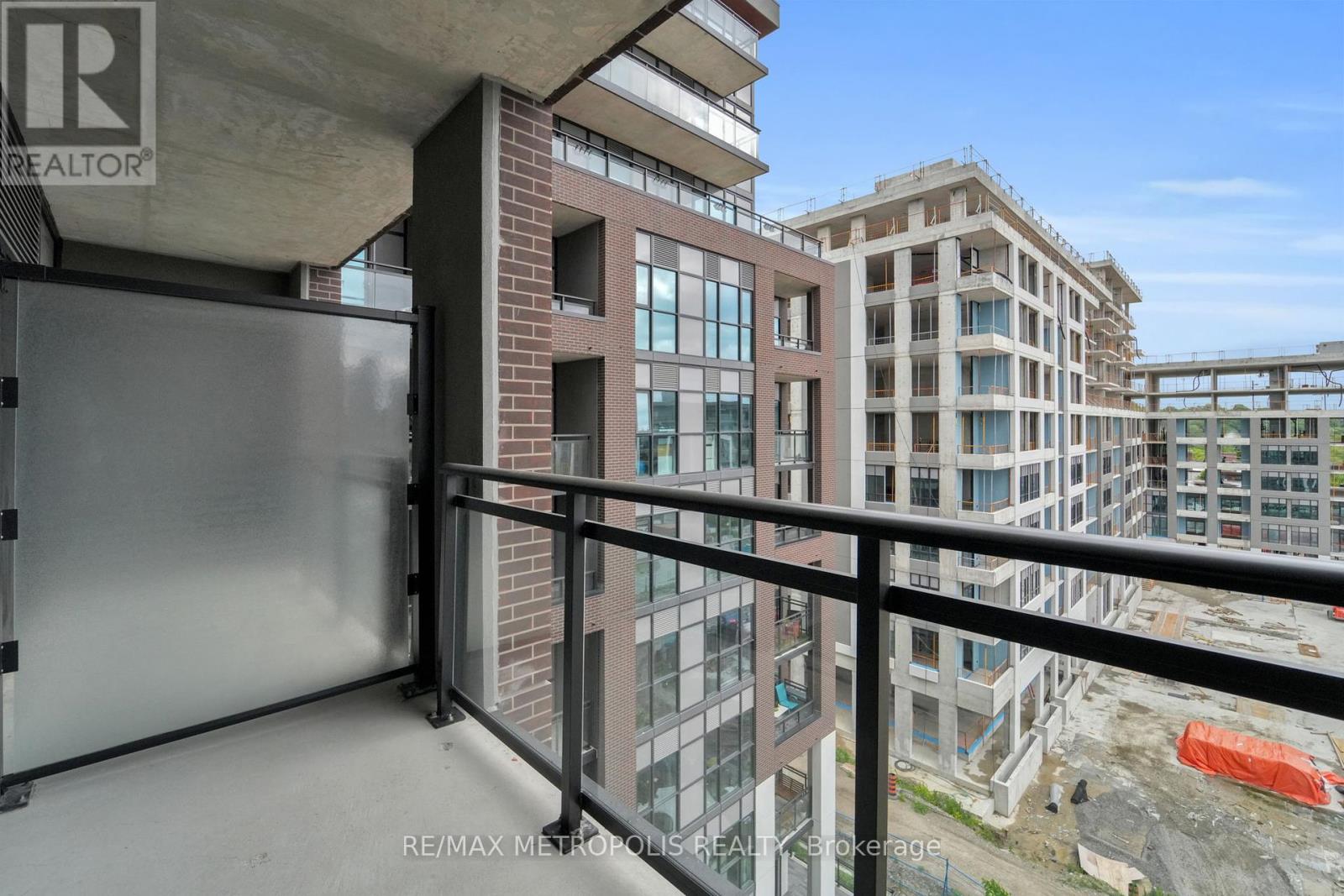 Photo 23 of 602 25 Neighbourhood Lane, Toronto ON