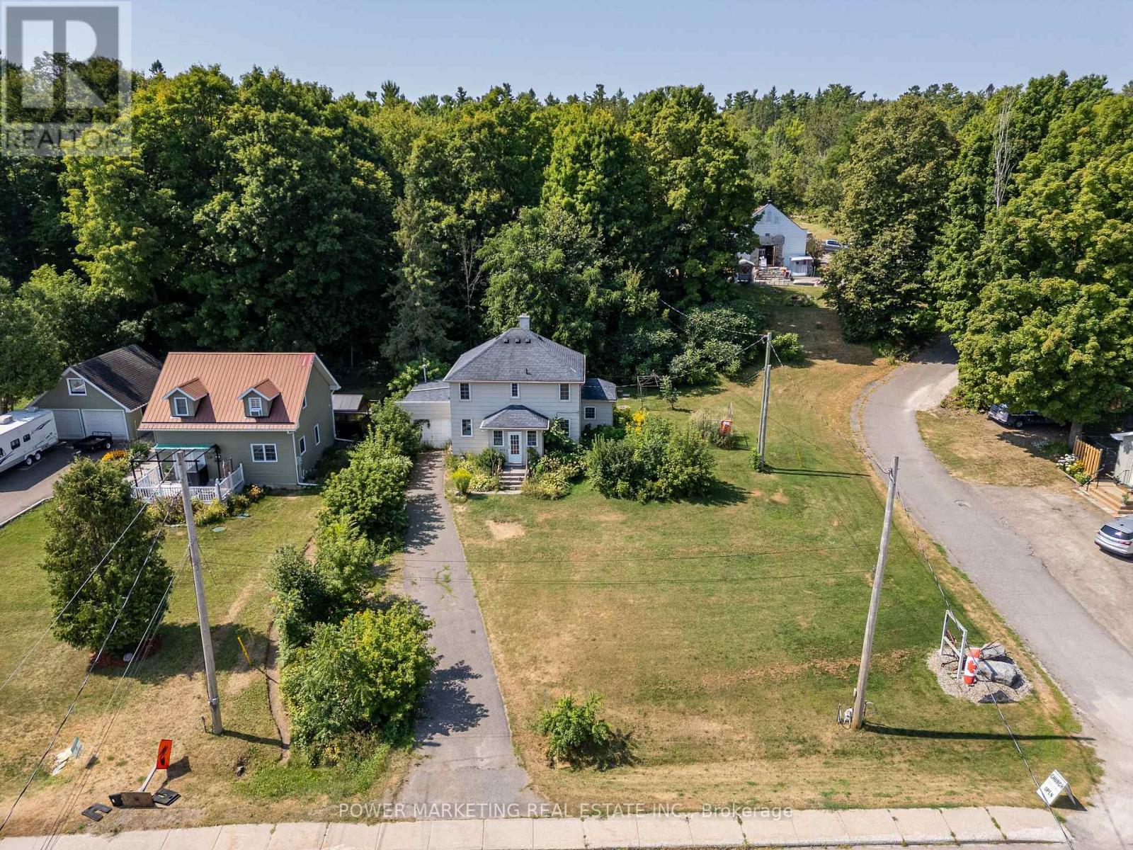 Photo 21 of 979 River Road, Mcnab Braeside ON
