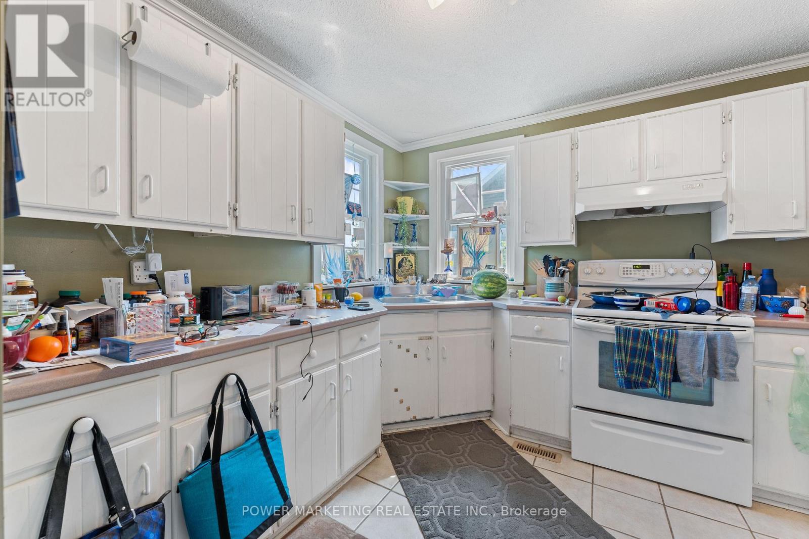 Photo 8 of 979 River Road, Mcnab Braeside ON