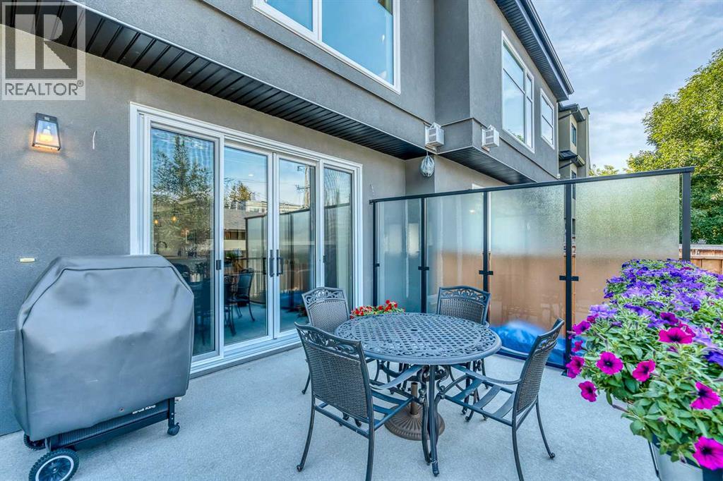 Single Family House for Sale in   Street NW Parkdale Calgary 