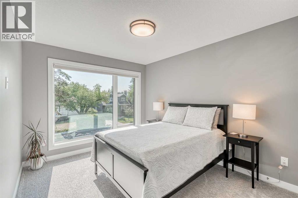 Single Family House for Sale in   Street NW Parkdale Calgary 