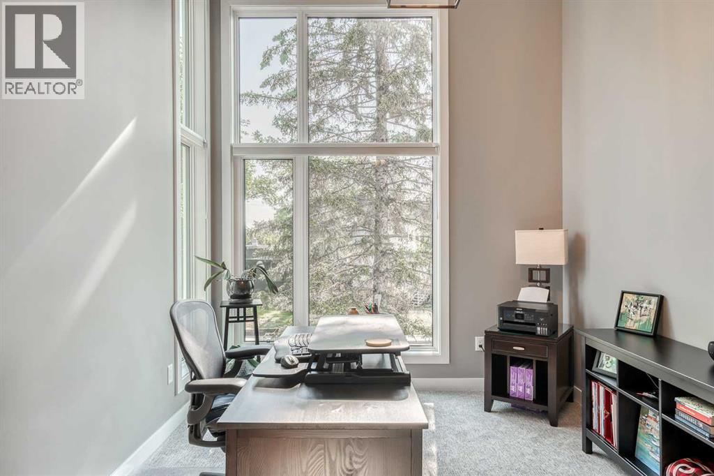 Single Family House for Sale in   Street NW Parkdale Calgary 