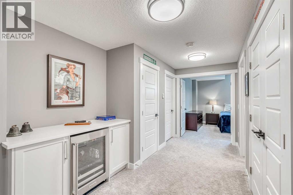 Single Family House for Sale in   Street NW Parkdale Calgary 