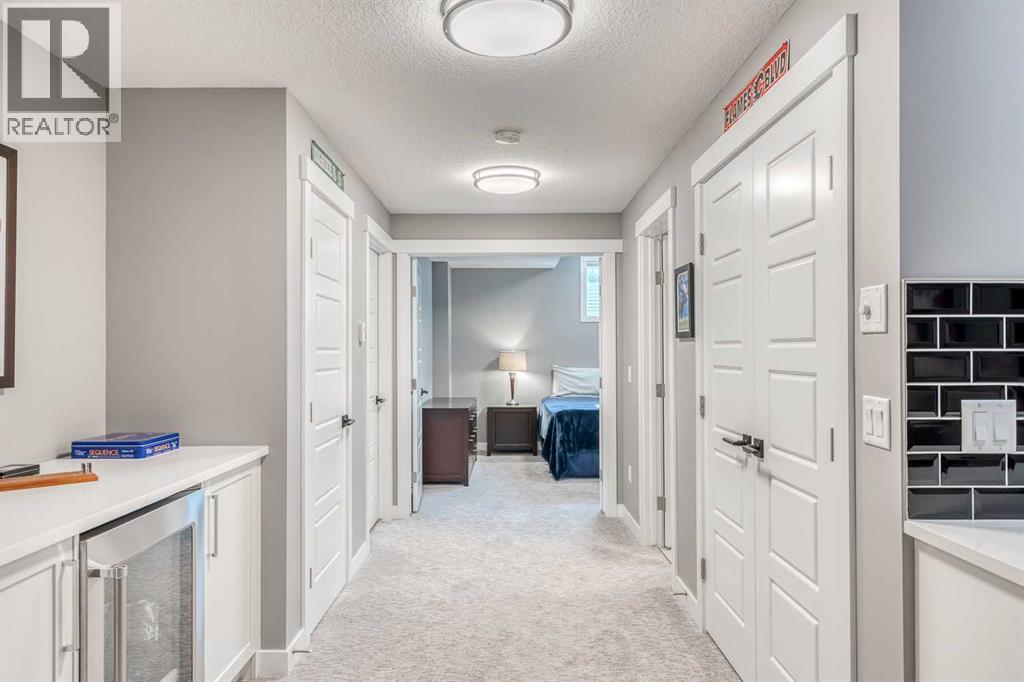 Single Family House for Sale in   Street NW Parkdale Calgary 