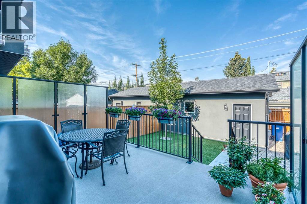 Single Family House for Sale in   Street NW Parkdale Calgary 