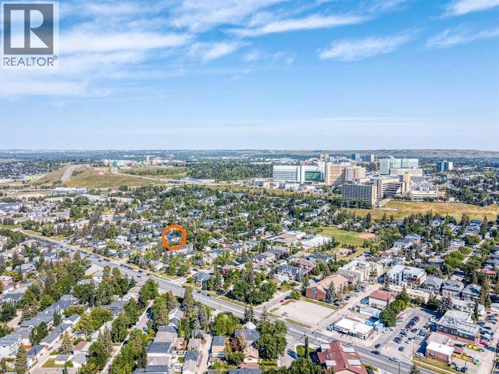 Single Family House for Sale in   Street NW Parkdale Calgary 
