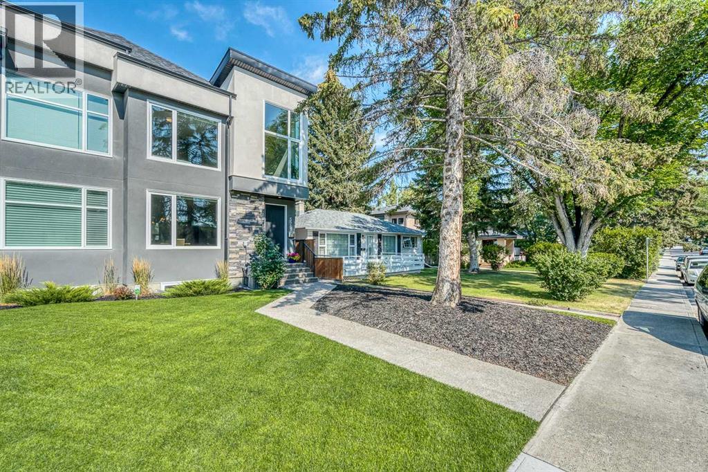 Single Family House for Sale in   Street NW Parkdale Calgary 