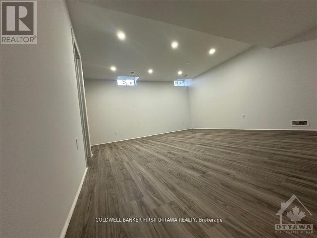 Photo 24 of 1625 Haydon Circle, Ottawa ON