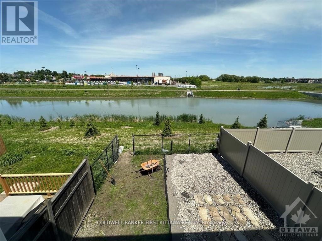 Photo 14 of 1625 Haydon Circle, Ottawa ON