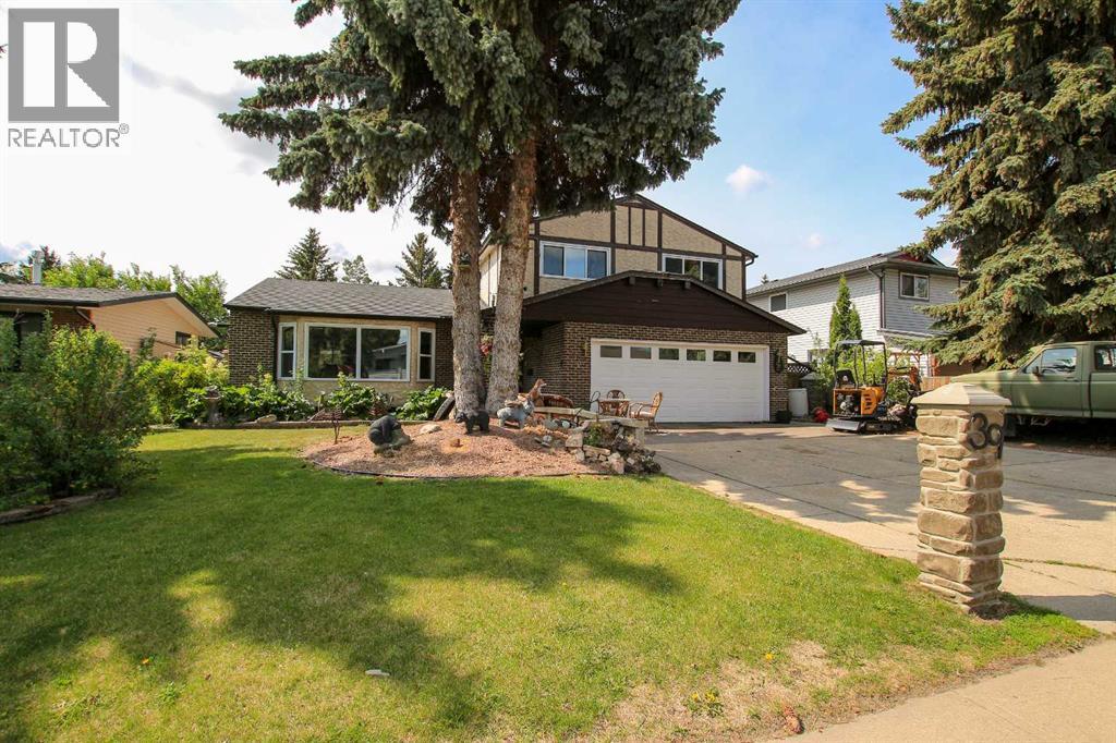 Photo 6 of 39 Allan Street, Red Deer AB